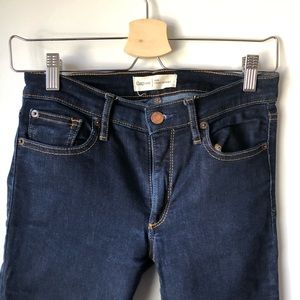 Size 26 True Skinny Gap Jeans